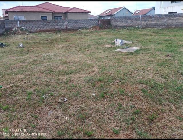 LAND FOR SALE IN DAWN PARK EXT
